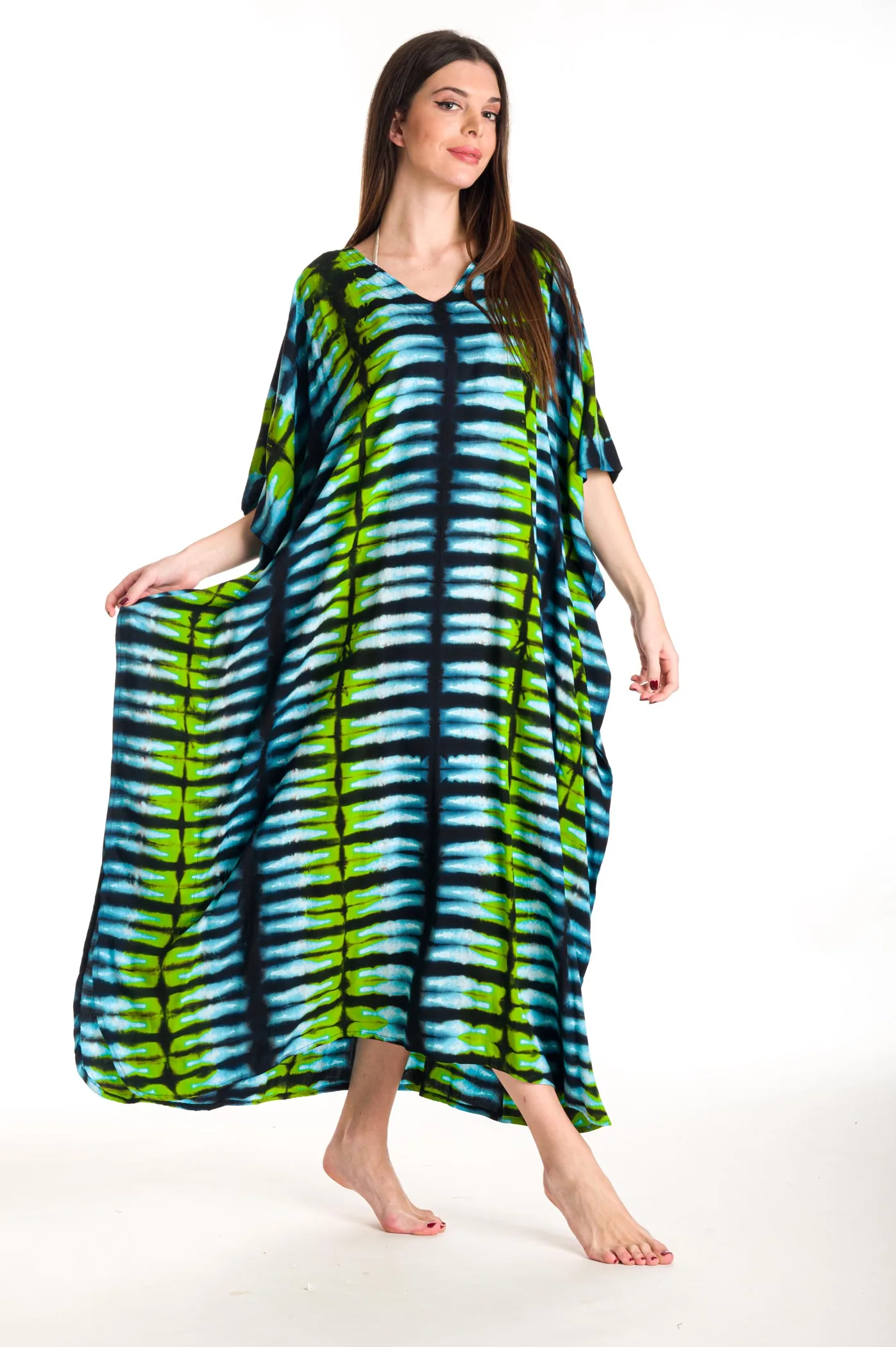Καφτανι βισκοζ tie dye - Άσπρο;Blue Black καφτάνι παραλίας από βισκόζ για καλοκαιρινές resort εμφανίσεις