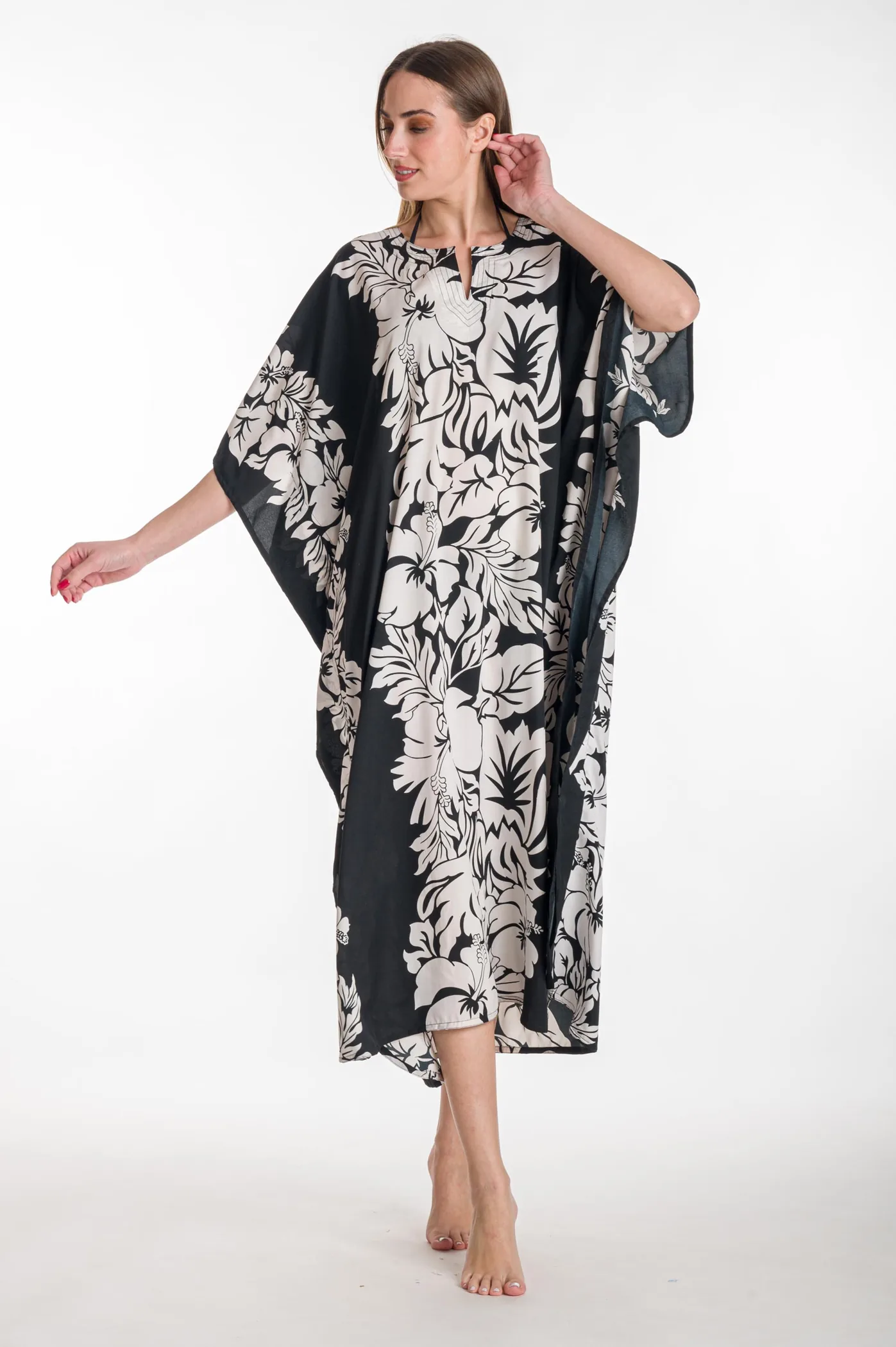 Καφτανι animal print mmf silk touch - Άσπρο;Μαύρο καφτάνι παραλίας από animal print για καλοκαιρινές resort εμφανίσεις
