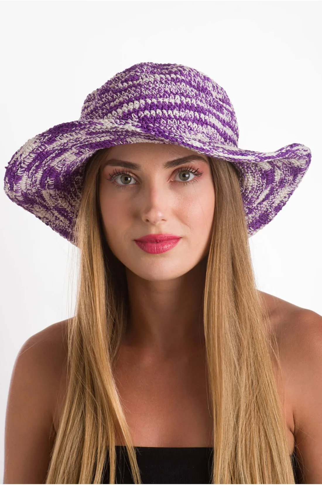 Καπελο γυναικειο πλεκτο - Άσπρο;Μώβ resort wear προϊόν για καλοκαιρινές resort εμφανίσεις