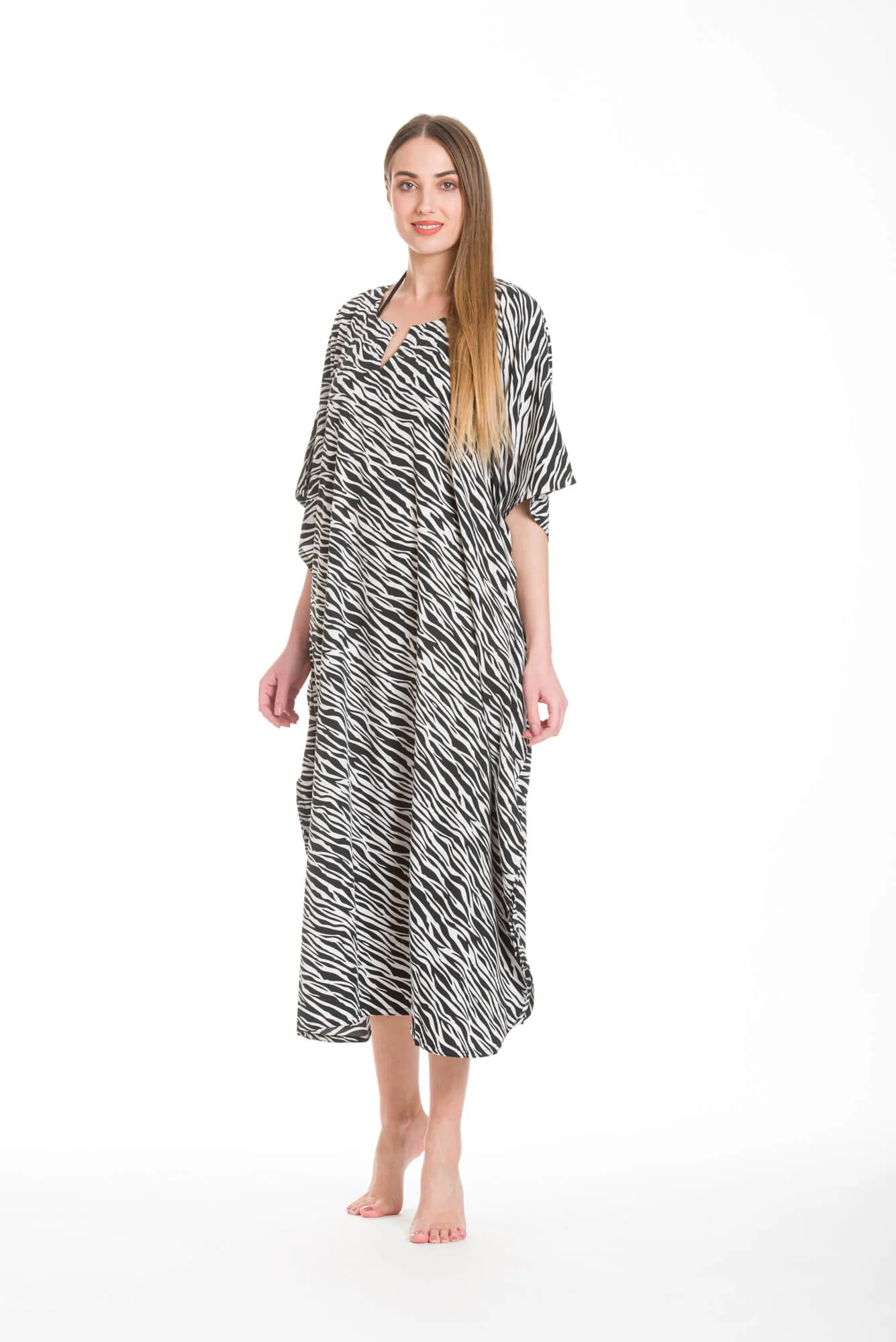 Καφτανι animal print mmf silk touch - Ασπρόμαυρο καφτάνι παραλίας από animal print για καλοκαιρινές resort εμφανίσεις