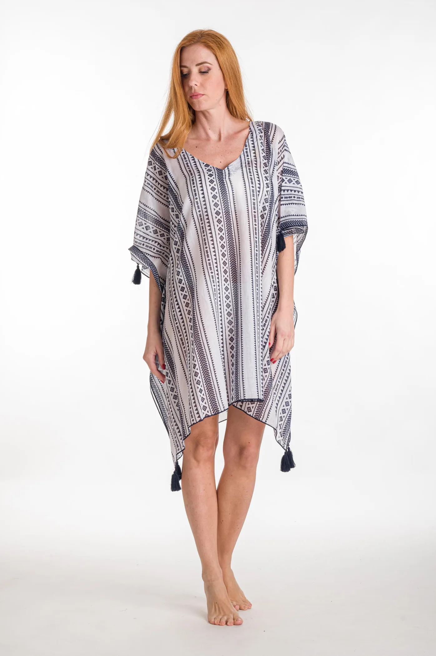 Ποντσο βαμβακερο - Ασπρόμαυρο παρεό παραλίας από βαμβακερό για καλοκαιρινές resort εμφανίσεις