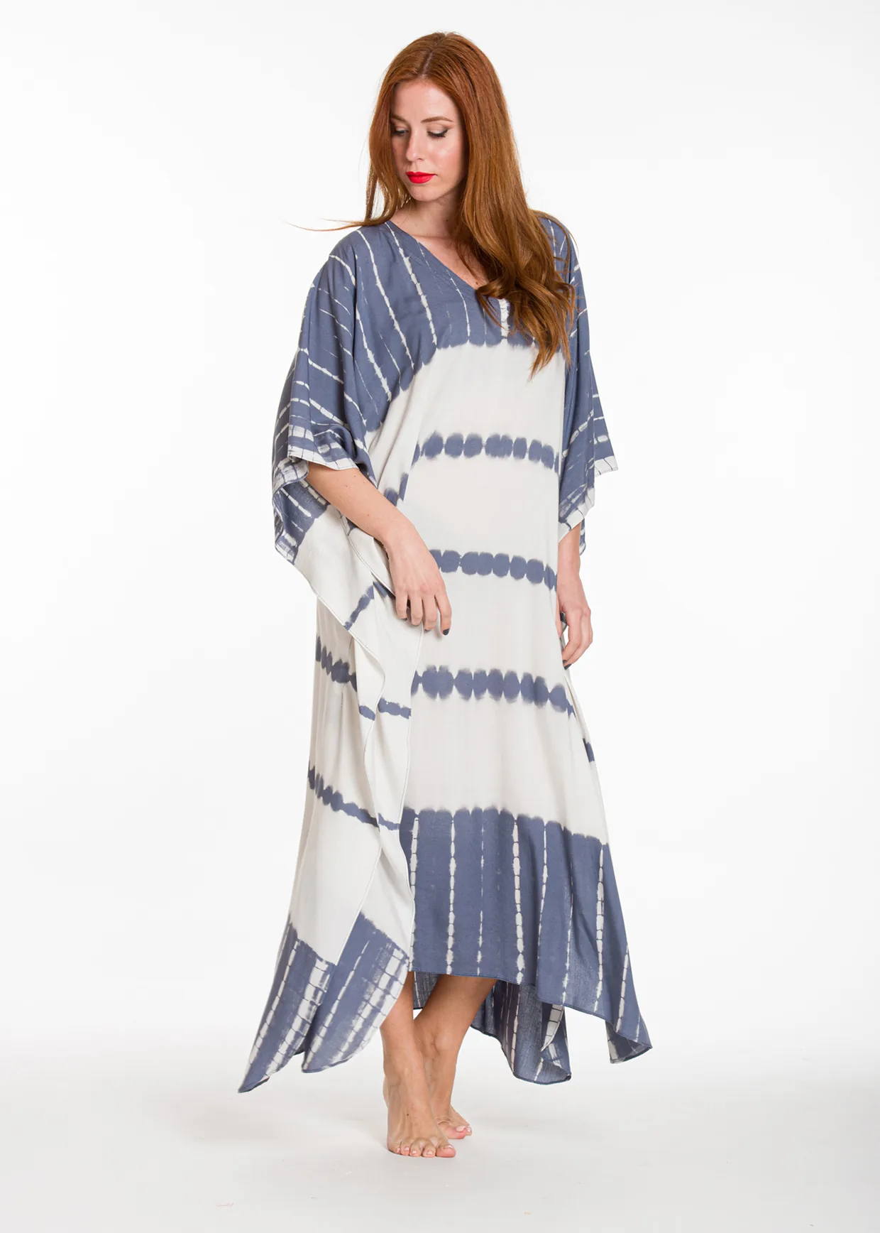 Καφτανι βισκοζ shibori tie dye - Εκρού;Ράφ καφτάνι παραλίας από βισκόζ για καλοκαιρινές resort εμφανίσεις