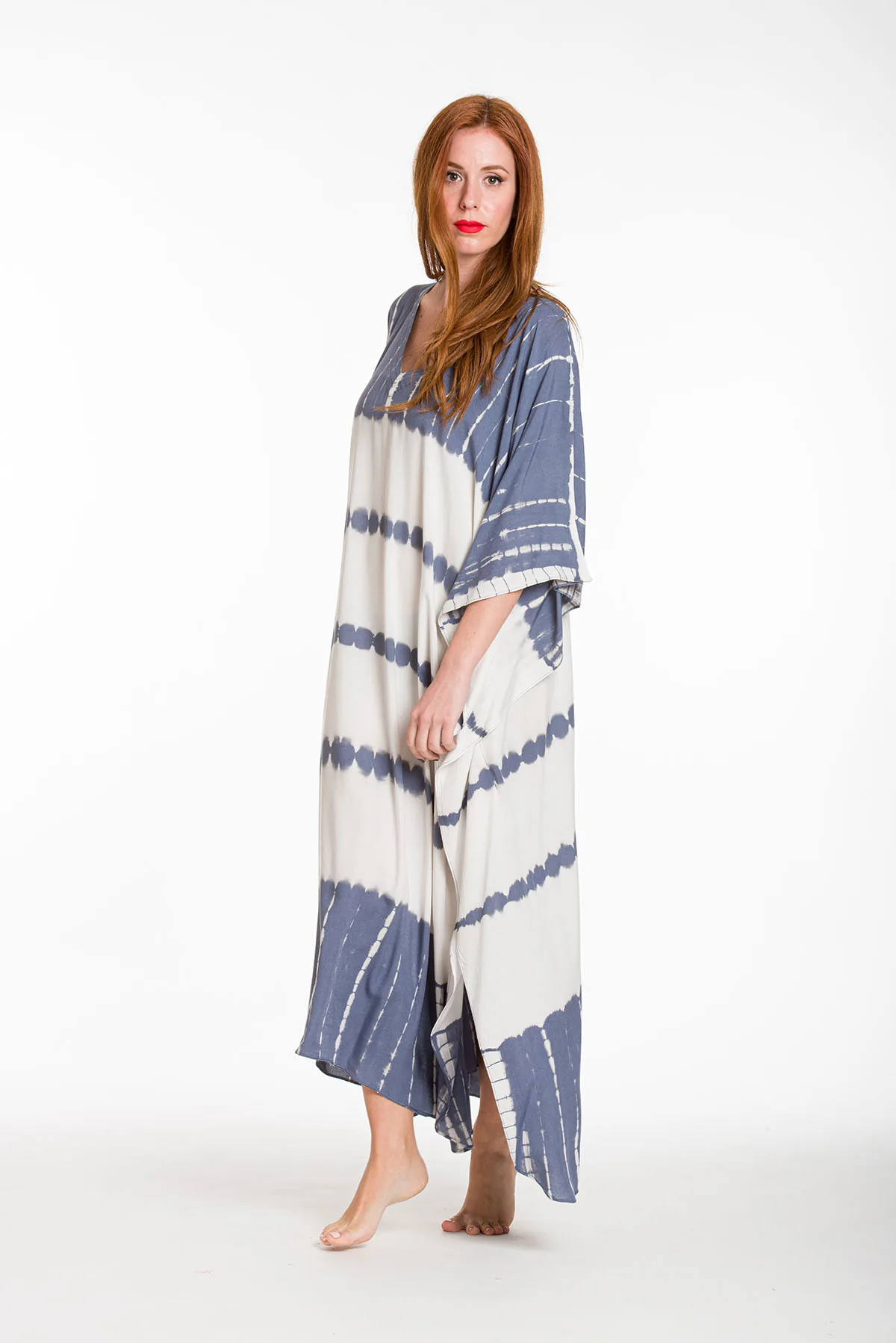 Καφτανι βισκοζ shibori tie dye - Εκρού;Ράφ καφτάνι παραλίας από βισκόζ για καλοκαιρινές resort εμφανίσεις