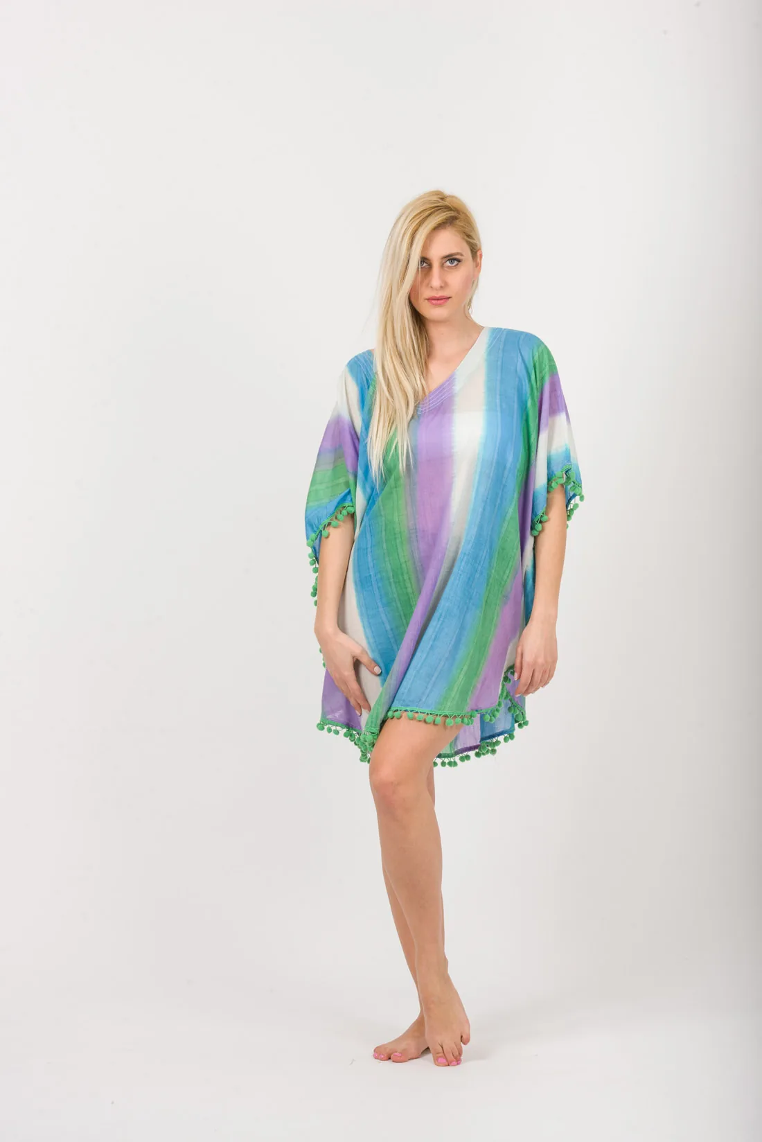 Ποντσο tie dye ριγε βαμβακερο με pon pon - Γαλάζιο;Λιλά;Πράσινο πόντσο παραλίας από βαμβακερό για καλοκαιρινές resort εμφανίσεις