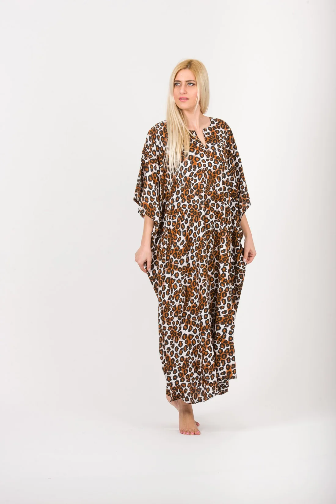 Καφτανι βισκοζ animal print - Καφέ καφτάνι παραλίας από βισκόζ για καλοκαιρινές resort εμφανίσεις
