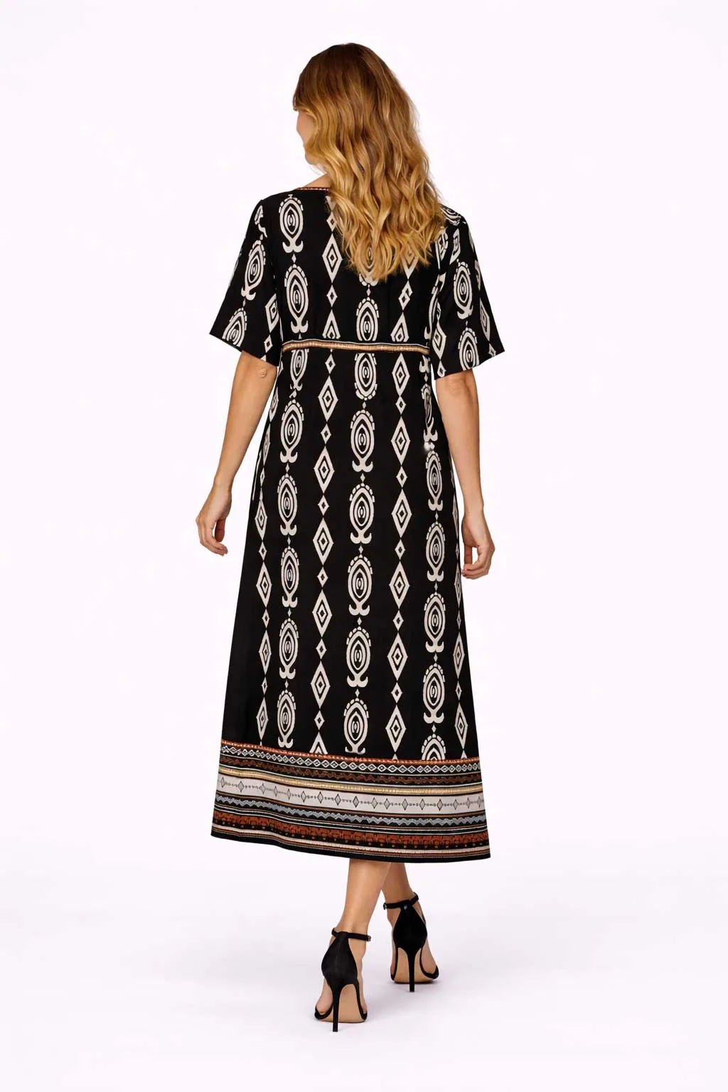 Μαυρο boho resort ethnic print βισκοζ- λινό καφτάνι - φορεμα με κοντό μανικι - Μαύρο φόρεμα παραλίας από βισκόζ για καλοκαιρινές resort εμφανίσεις