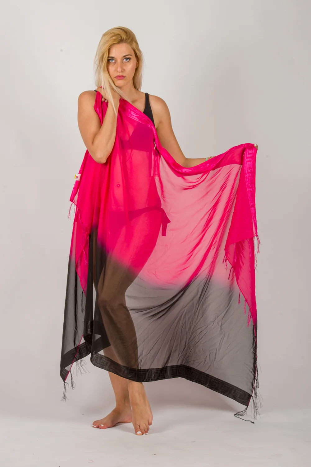 Παρεο chiffon με κεντημα μαιανδρο στην πλεξη - Μαύρο;Φούξια παρεό παραλίας για καλοκαιρινές resort εμφανίσεις