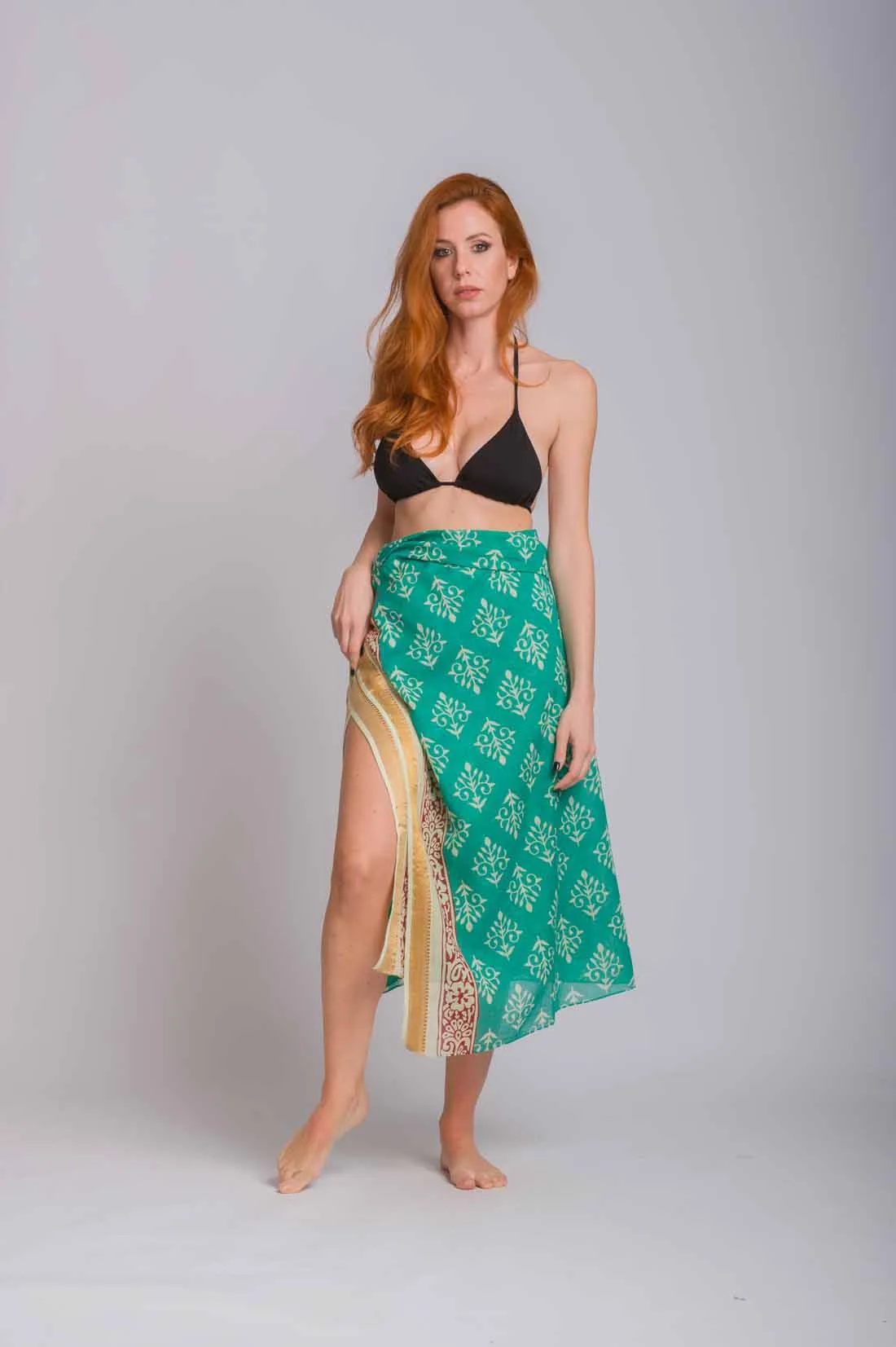 Πρασινο vibrant resort wear βαμβακερό παρεό - Μπέζ;Πράσινο παρεό παραλίας από βαμβακερό για καλοκαιρινές resort εμφανίσεις