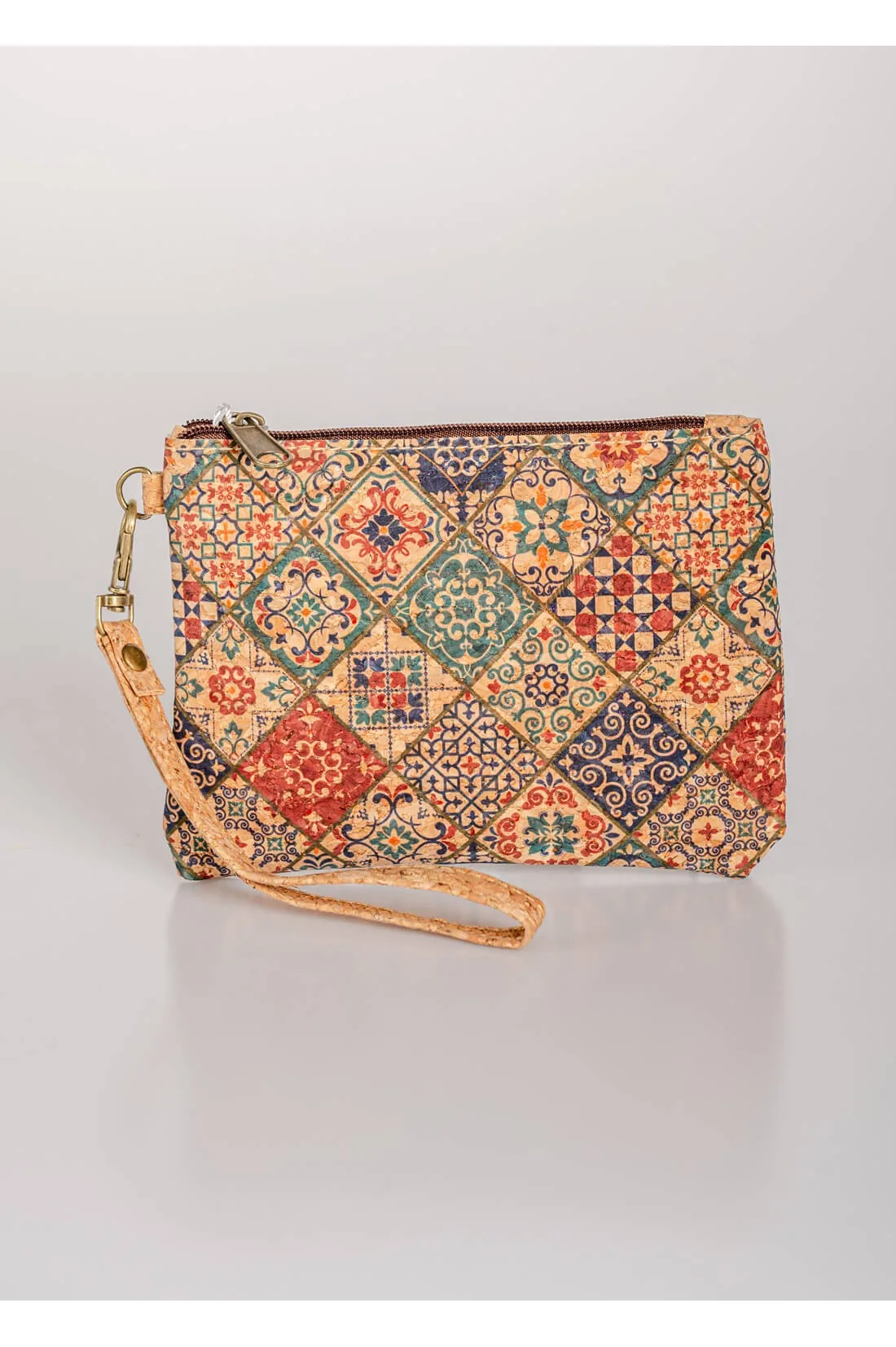 Τσαντακι μικρο καρπου - clutch - απο φελλο - Μπέζ παρεό παραλίας για καλοκαιρινές resort εμφανίσεις