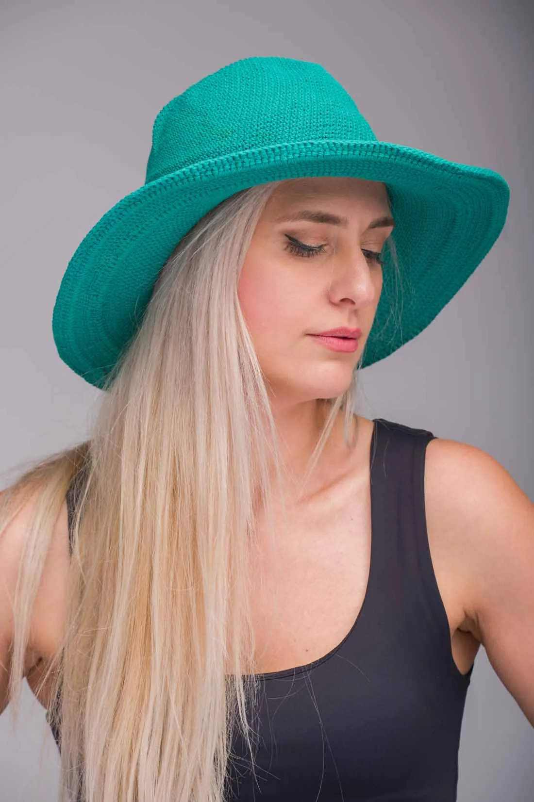 Καπελο γυναικειο πλεκτο - Πετρόλ resort wear προϊόν για καλοκαιρινές resort εμφανίσεις