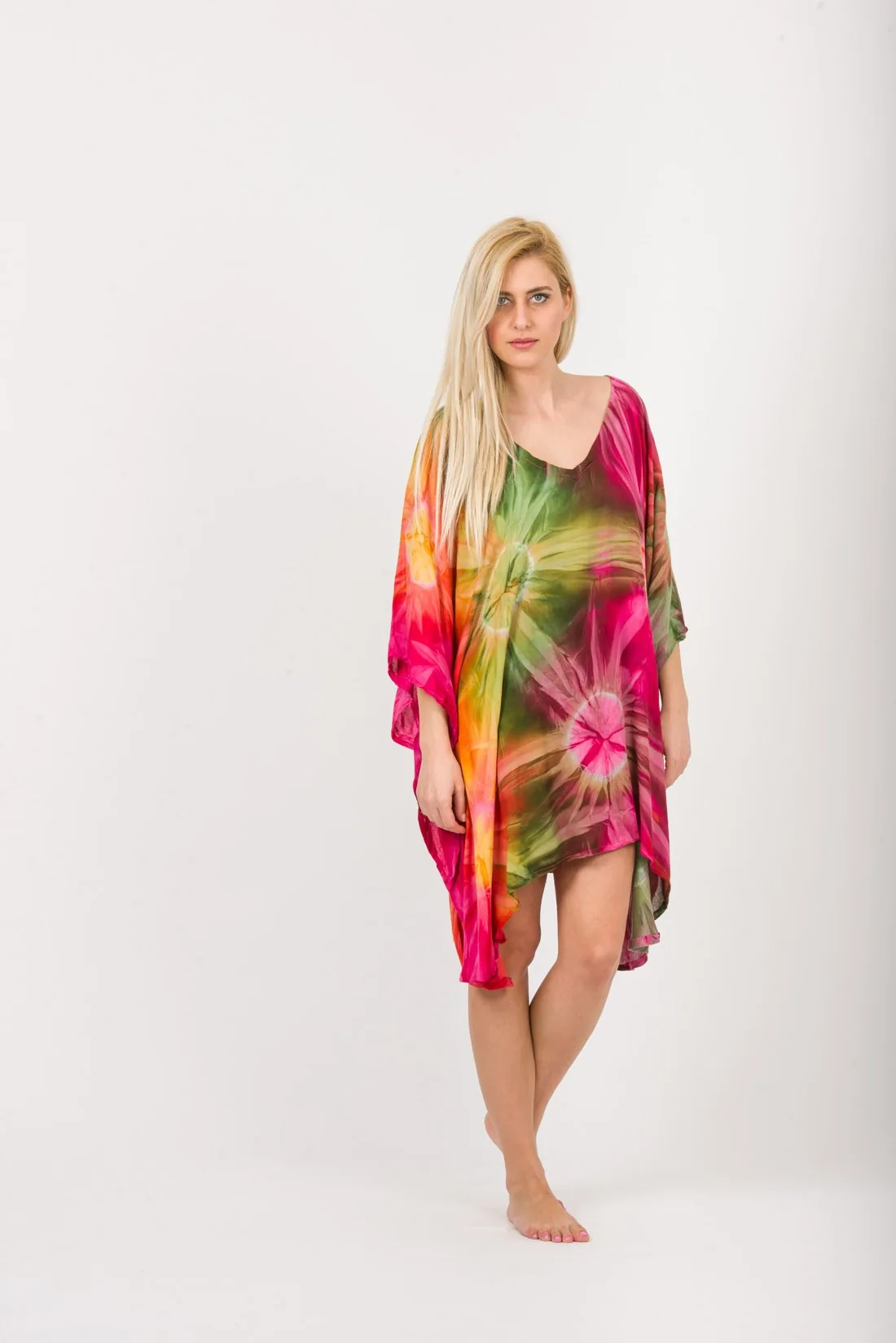 Ποντσο βισκοζ tie dye εκρηξη - Πράσινο;Φούξια παρεό παραλίας από βισκόζ για καλοκαιρινές resort εμφανίσεις