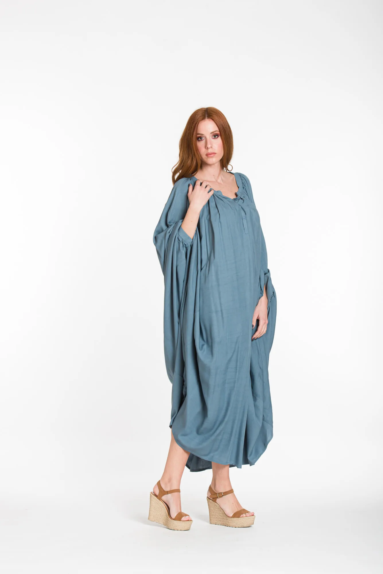 Καφτανι - πουκαμισοφορεμα oversize look με ρυθμιζομενα μανικια - Ράφ φόρεμα παραλίας από βισκόζ για καλοκαιρινές resort εμφανίσεις